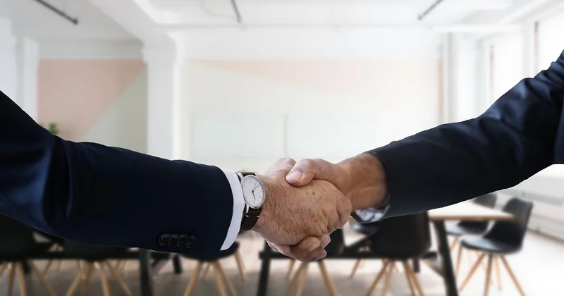 Quel premier profil recruter quand on n'a pas d'argent ?